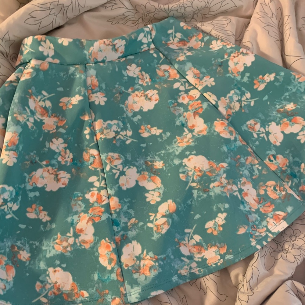 Turquoise floral skirt!